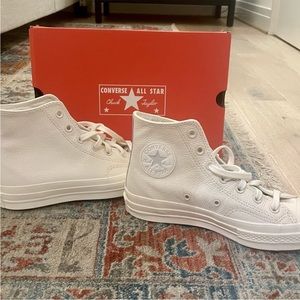 Chuck 70 Tonal Leather Hightops